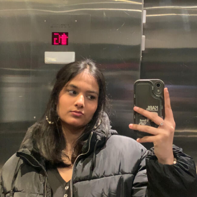 Babysitter in London: Khushi