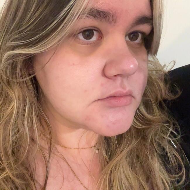 Babysitter in Changé (Mayenne): Carla