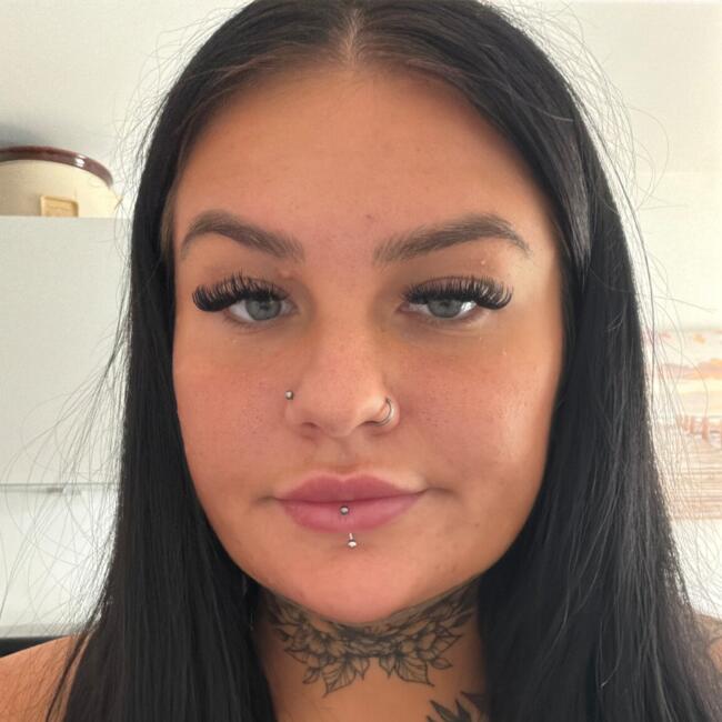 Nanny in Chesterfield: Lauren