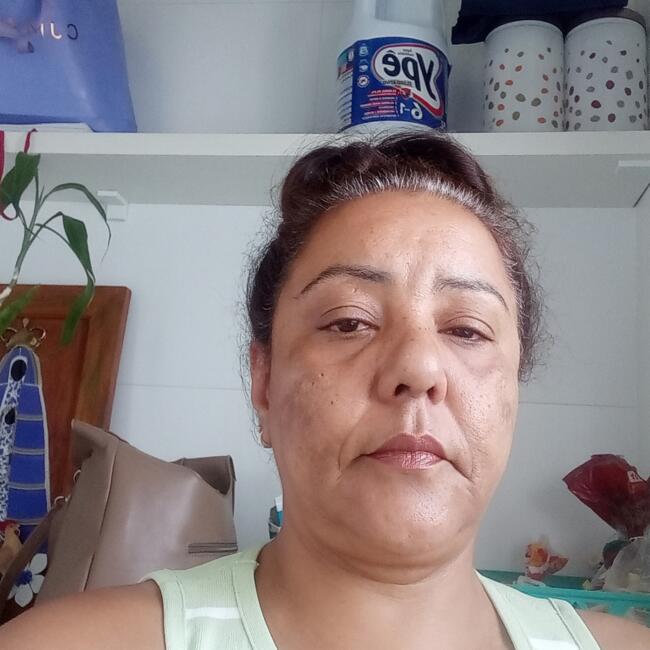 Babysitter in Taboão da Serra: Eliane