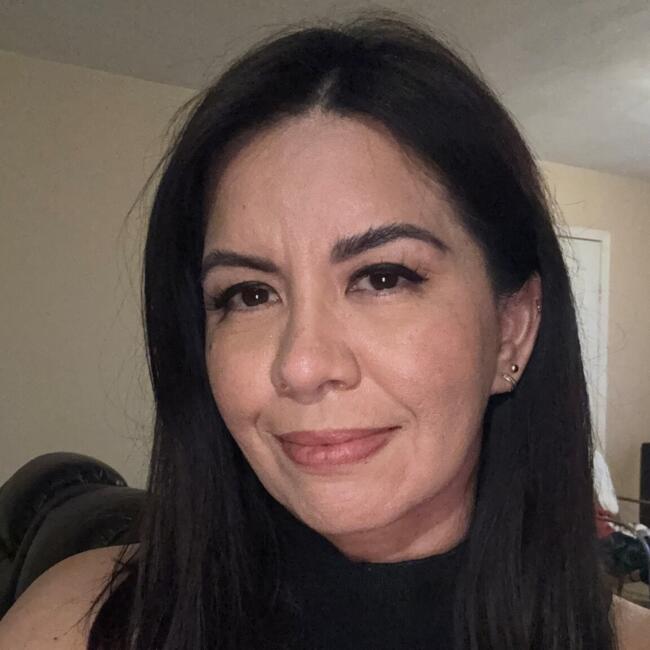 Babysitter in Tijuana: Alejandra
