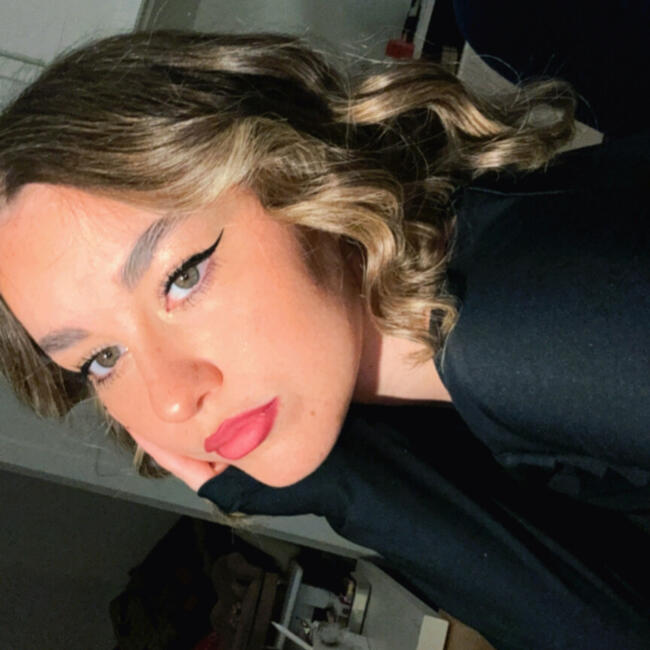 Babysitter in Naples: Giulia