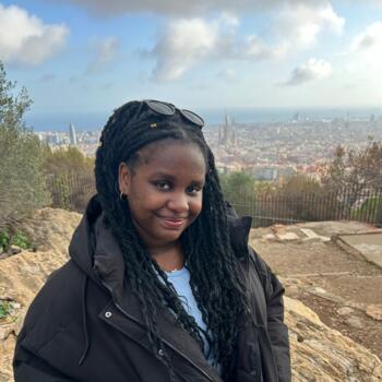 Babysitter in Barcelona: Maria Stephanie