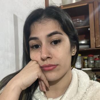 Niñera Cipolletti: Carolina