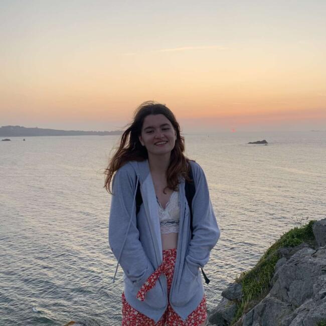 Babysitter in Lannion: Claire