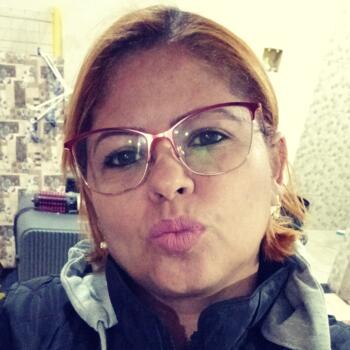 Babysitter in Guarujá: Cecilia