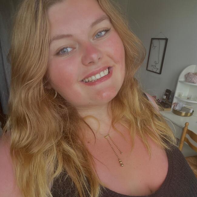 Babysitter in Lille: Chloé