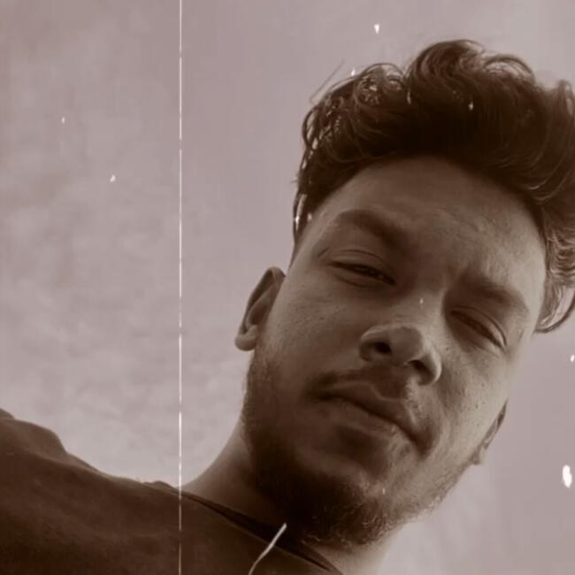 وظيفة جليسة أطفال في إمارة الشارقة: Arun