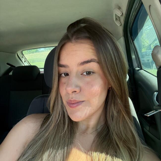 Babá em Taubaté: Julia