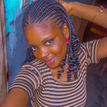 Babysitter in Abidjan: Awa
