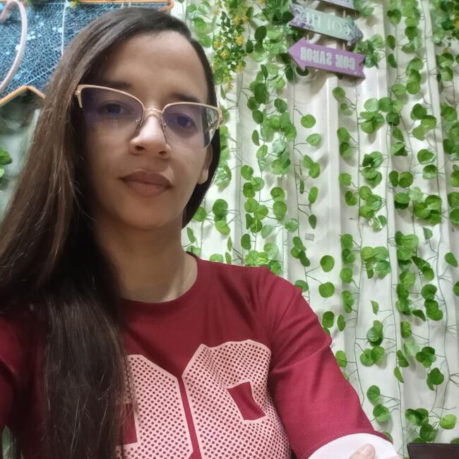Babá em Recife: Raiza