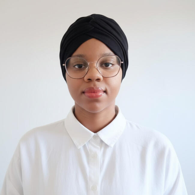Babysitter in Dunkerque: Hasna