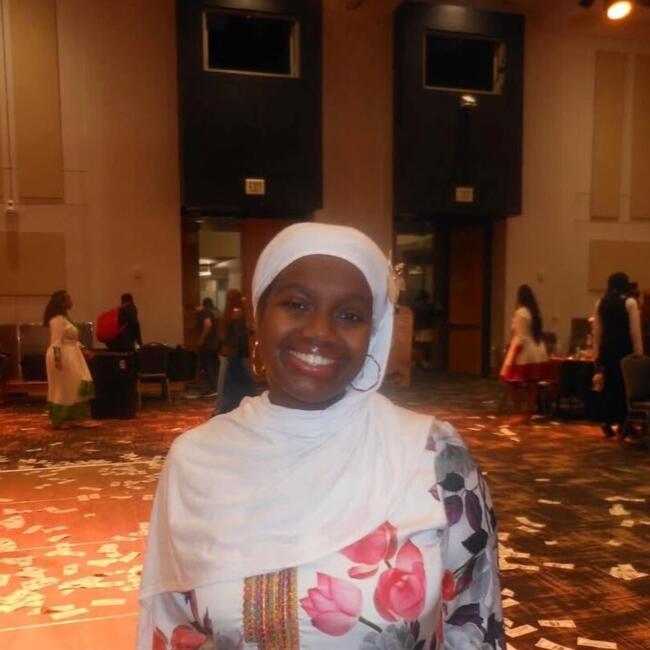 Babysitter in Nashville: Anisa