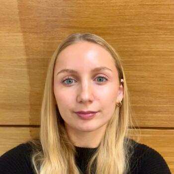 Babysitter in Mandelieu-la-Napoule: Jeanne