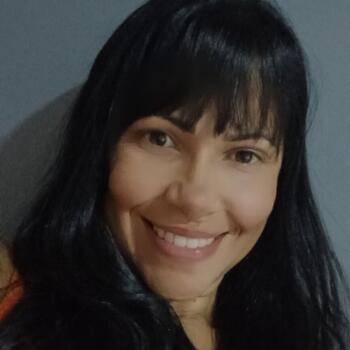 Babysitter in Oeiras: Michelly