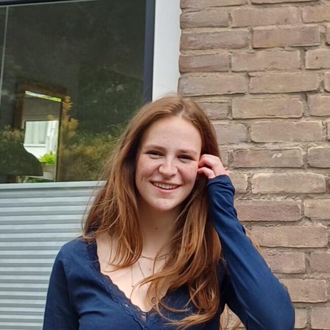 Oppas in Den Haag: Rebecca