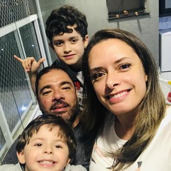 Emprego de babá em Mogi das Cruzes: emprego de babá Leticia