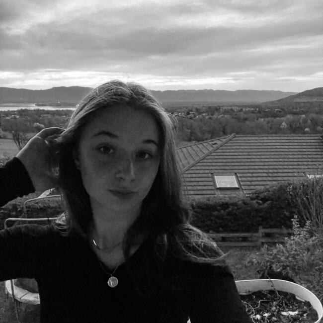 Babysitter in Publier: Agathe