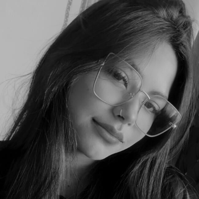 Babysitter in Arica: Valentina