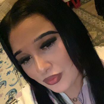 Babysitter in Bordeaux: Sabrina