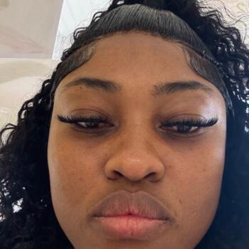 Babysitter in Indianapolis: Flave