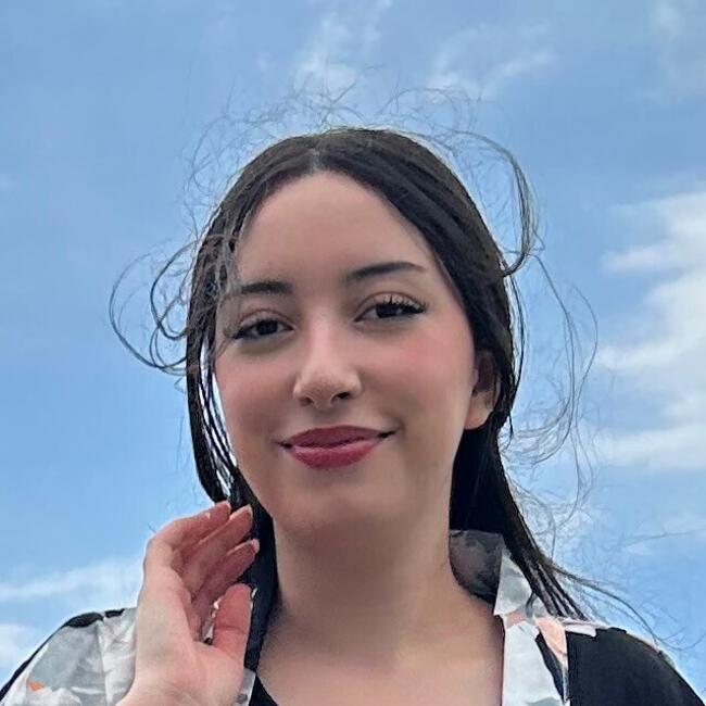 Babysitter in London: Mariam