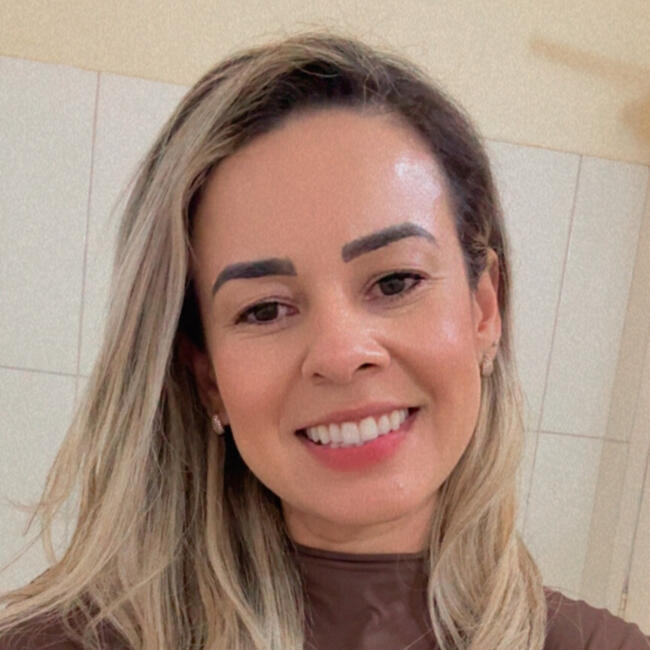 Babysitter in Campinas: Cristiane