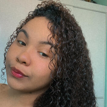 Babysitter in Camaçari: Iale