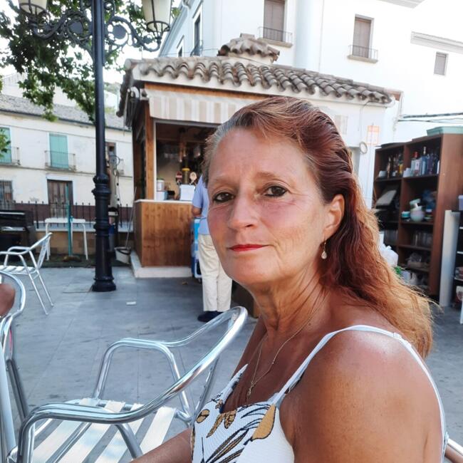 Babysitter Job in Brasschaat: Monique