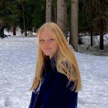 Babysitter in St. Gallen: Tina