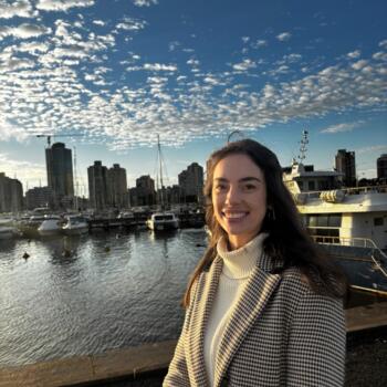 Babysitting job in Florianópolis: babysitting job Luiza