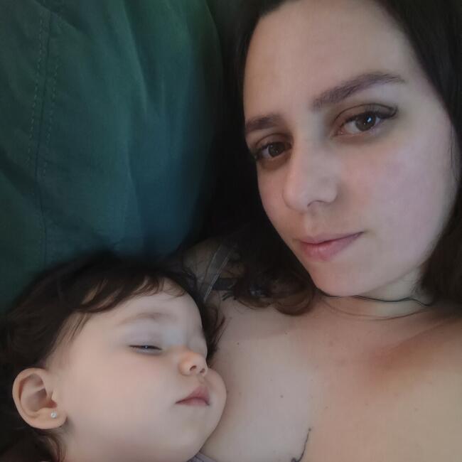Trabalho de babysitting em Viana do Castelo: Julianna