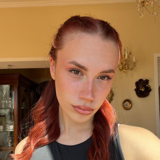 Babysitter a Velletri: Nicole