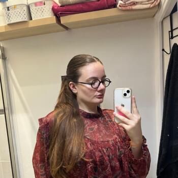 Babysitter in Bois-Colombes: Manon