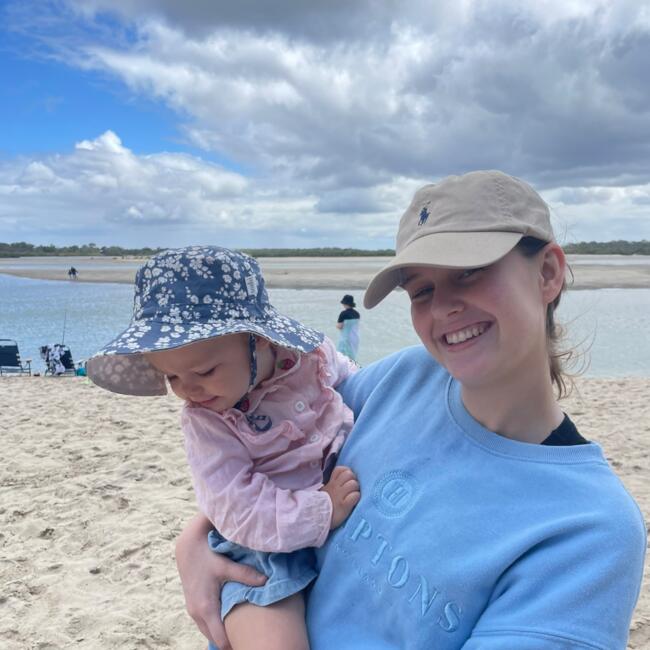 Babysitter in Brisbane: Poppy