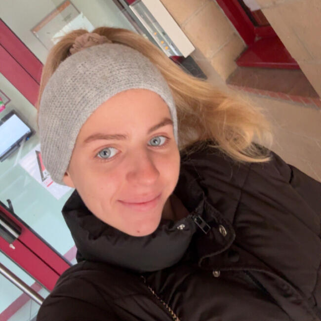 Babysitter in Guyancourt: Pauline
