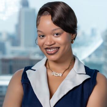 Babysitter in Atlanta: Naomi