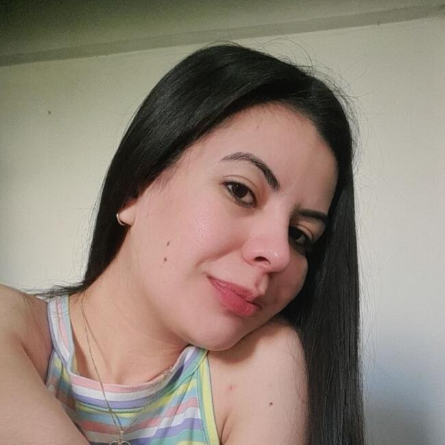 Babysitter in Encarnación: Liz