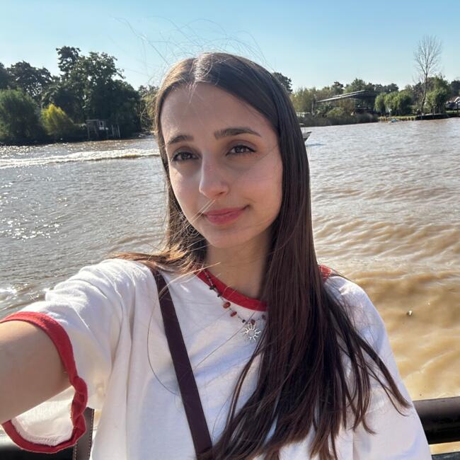 Niñera en Caseros (Buenos Aires): Morena