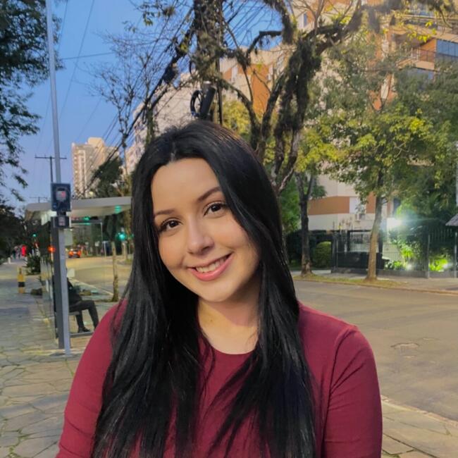 Babá em Canoas: Eduarda