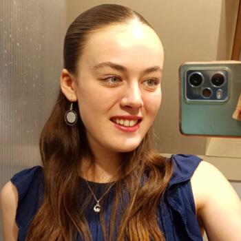 Babysitter in Baulon: Flavie