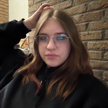 Babysitter Eeklo: Emma