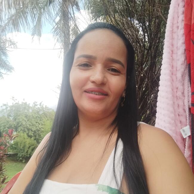 Babysitter in Ribeirão Preto: Elaine