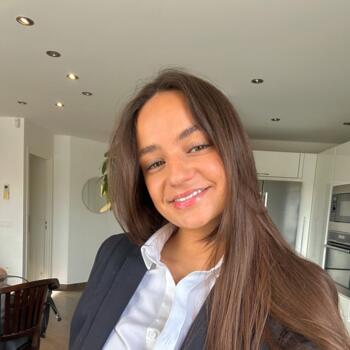 Baby-sitter in Nice: Juliette