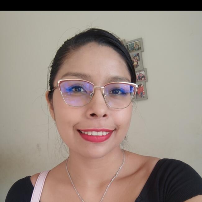 Babysitter in Madrid: María Yissel