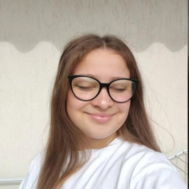 Babysitter a Caltrano: Yara