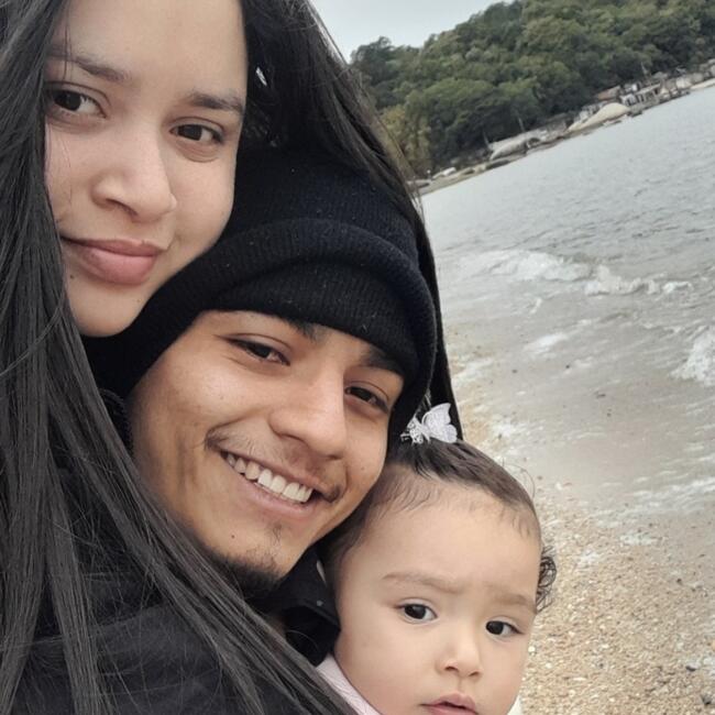 Emprego de babá em Blumenau: Gless