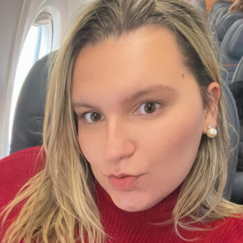 Babysitter in Pinhais: Paula