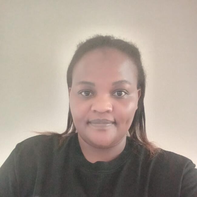 جليسة أطفال في دبي: Angeline