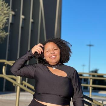 Babysitter in Maringá: Raminy